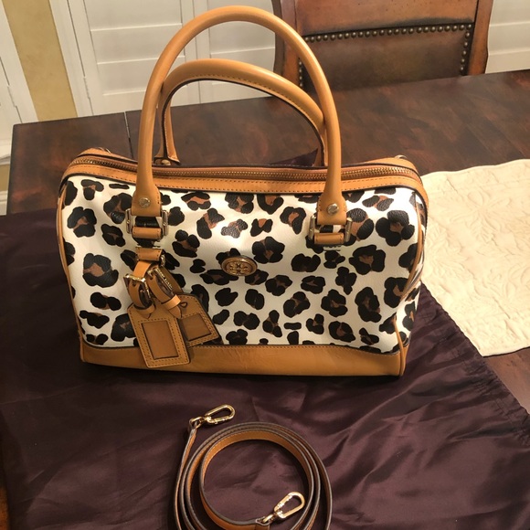 Tory Burch almost new leopard print satchel/bag - Picture 2 of 7